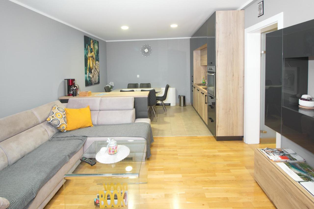Elena Apartment Рийека Екстериор снимка