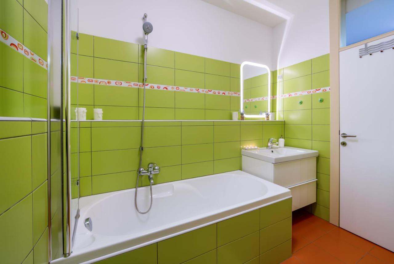 Elena Apartment Рийека Екстериор снимка
